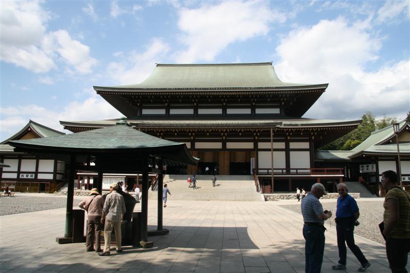 Narita temple 2.JPG